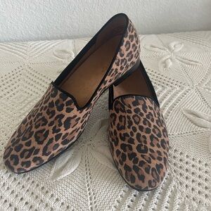 Vionic Leopard Patterned Loafers size 7